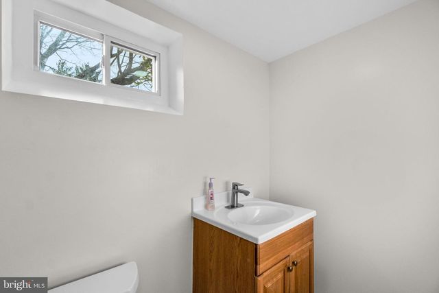 10214 BURNSIDE DR, Ellicott City, MD 21042