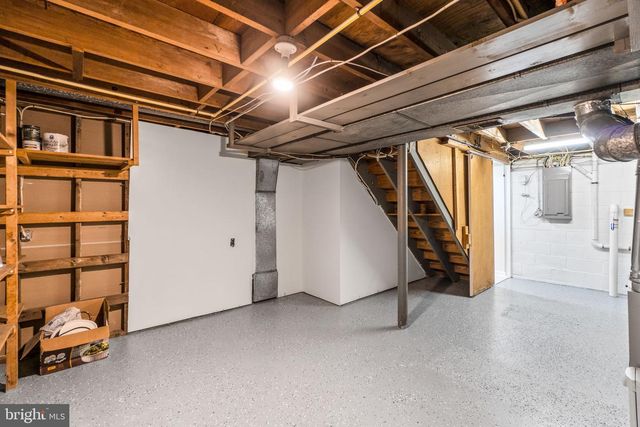 10214 BURNSIDE DR, Ellicott City, MD 21042