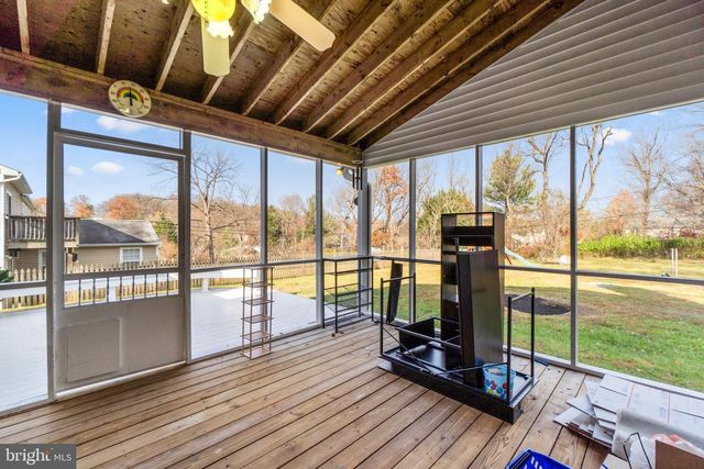 10214 BURNSIDE DR, Ellicott City, MD 21042