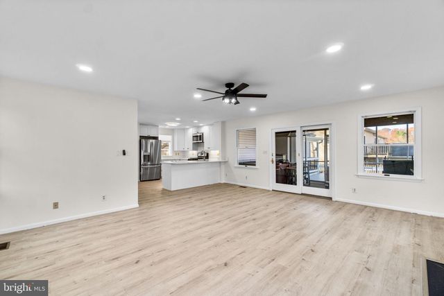 10214 BURNSIDE DR, Ellicott City, MD 21042