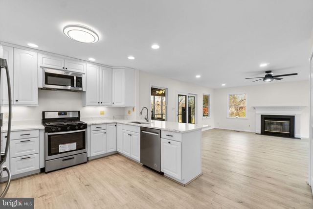 10214 BURNSIDE DR, Ellicott City, MD 21042