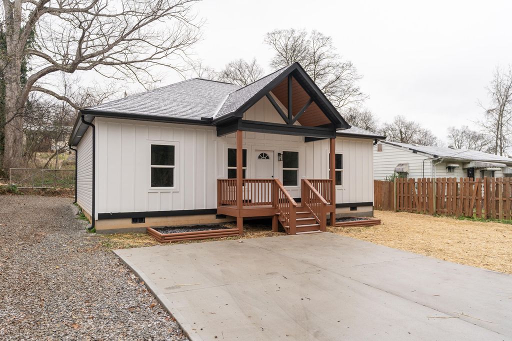 617 W 47th Street, Chattanooga, TN 37410