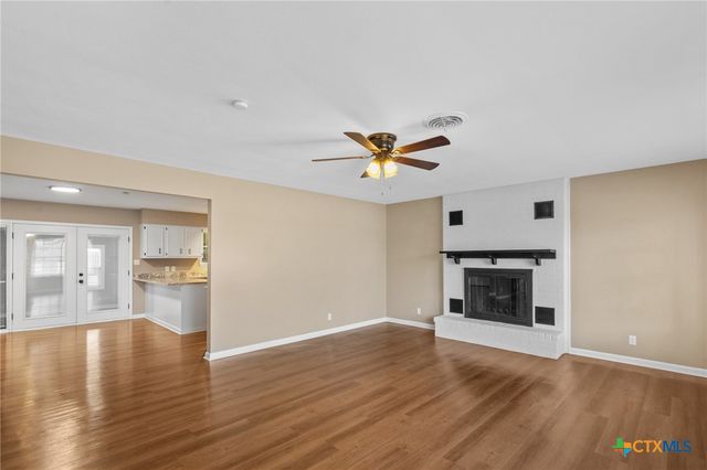 454 W Ward Street, Goliad, TX 77963