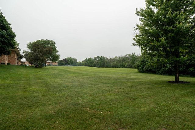11957 W Appleton AVENUE #19, Milwaukee, WI 53224
