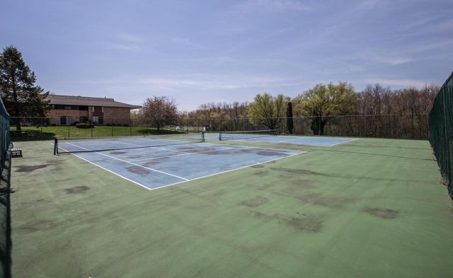 11957 W Appleton AVENUE #19, Milwaukee, WI 53224