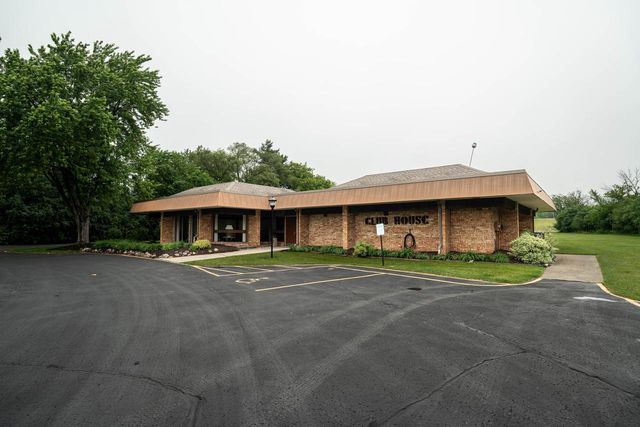 11957 W Appleton AVENUE #19, Milwaukee, WI 53224
