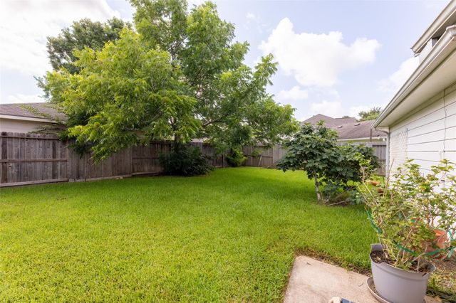 12907 Ridge Bank Lane, Houston, TX 77041