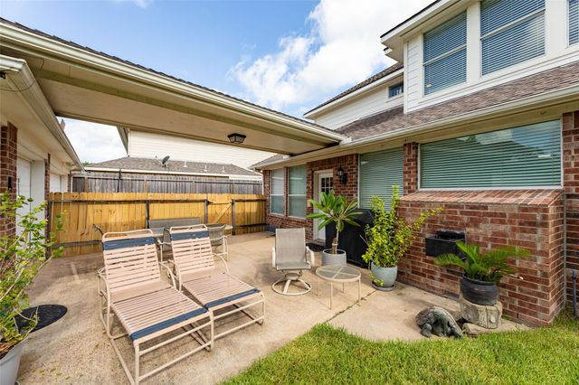12907 Ridge Bank Lane, Houston, TX 77041