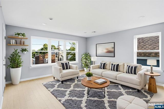 388 Summer Avenue, Newark, NJ 07104