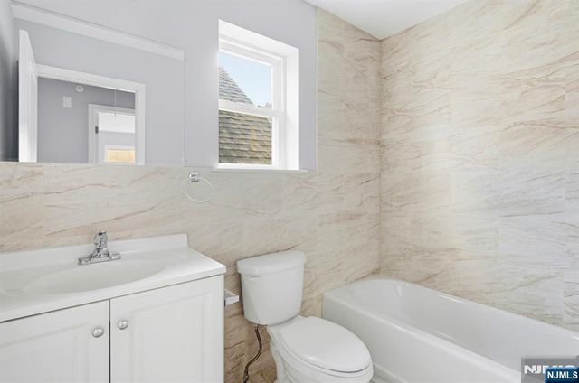388 Summer Avenue, Newark, NJ 07104