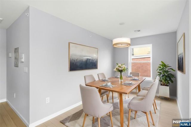 388 Summer Avenue, Newark, NJ 07104