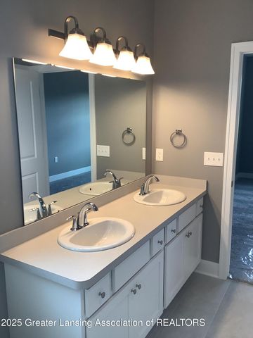 1300 Superior Drive 1, St. Johns, MI 48879