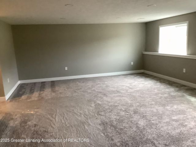 1300 Superior Drive 1, St. Johns, MI 48879