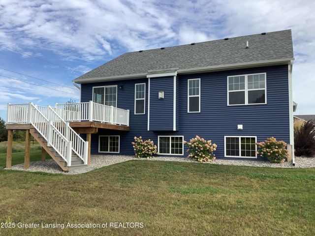 1300 Superior Drive 1, St. Johns, MI 48879