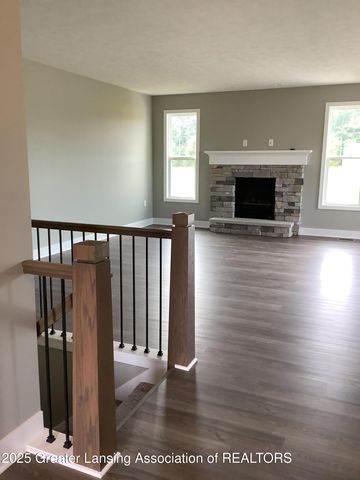 1300 Superior Drive 1, St. Johns, MI 48879