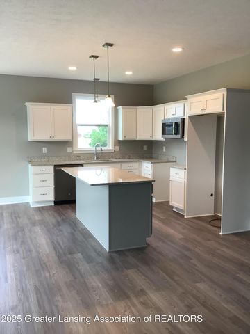 1300 Superior Drive 1, St. Johns, MI 48879