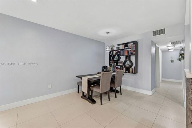 8616 SW 103rd Ave, Miami, FL 33173