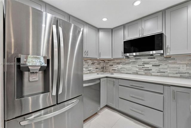 8616 SW 103rd Ave, Miami, FL 33173