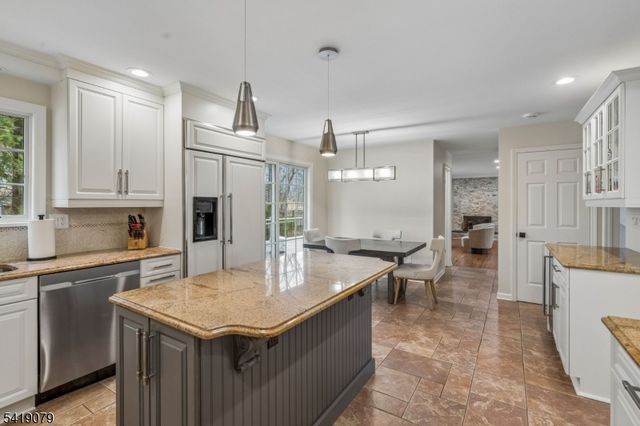 2 Barnstable Ct, Morris Twp., NJ 07960