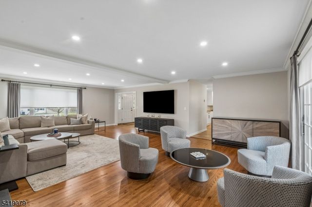 2 Barnstable Ct, Morris Twp., NJ 07960