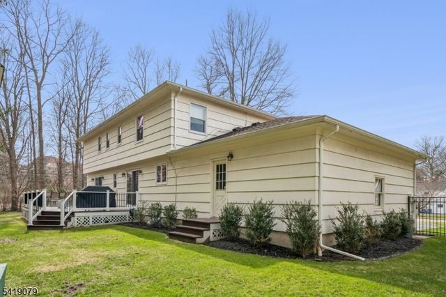 2 Barnstable Ct, Morris Twp., NJ 07960