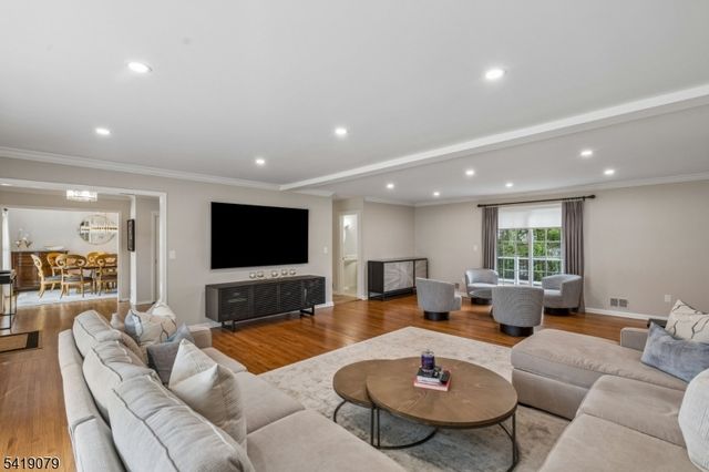 2 Barnstable Ct, Morris Twp., NJ 07960