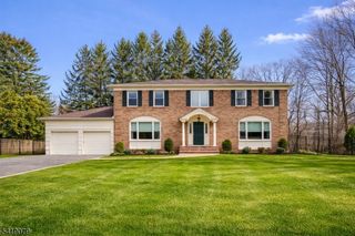 2 Barnstable Ct, Morris Twp., NJ 07960