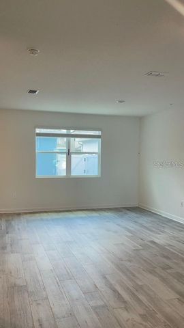 11233 LISTENING DRIVE, Orlando, FL 32832