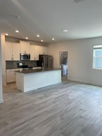 11233 LISTENING DRIVE, Orlando, FL 32832