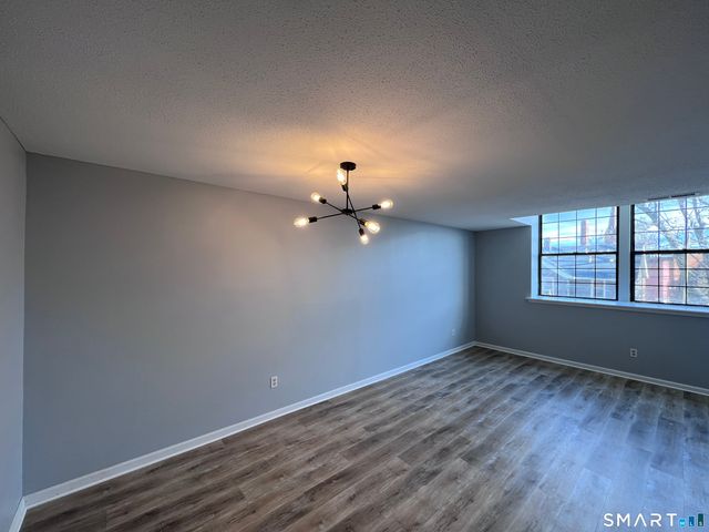 15 Prospect Street 9, New Britain, CT 06051