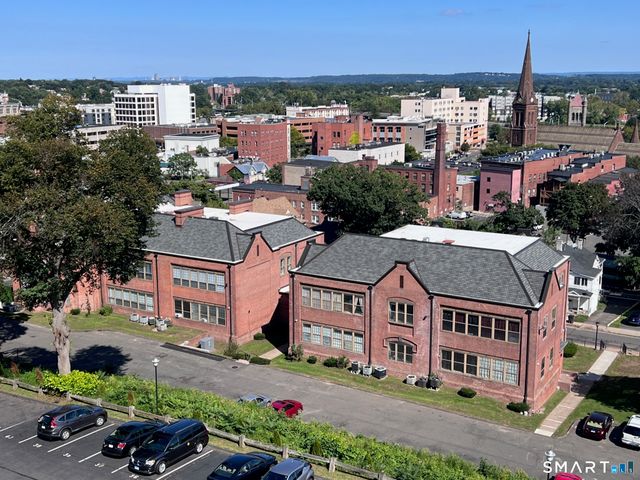 15 Prospect Street 9, New Britain, CT 06051