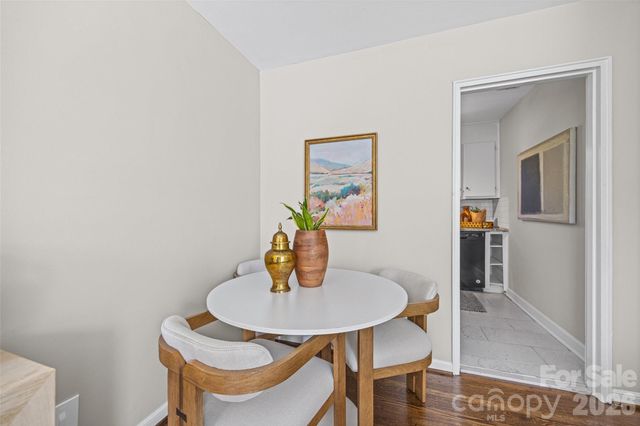 419 Wakefield Drive D, Charlotte, NC 28209