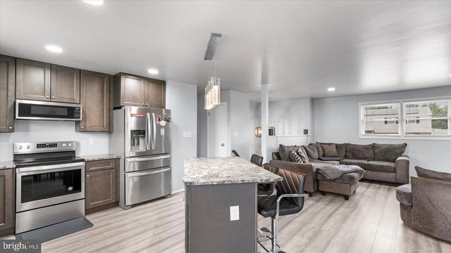 6700 YATARUBA DR, Baltimore, MD 21207