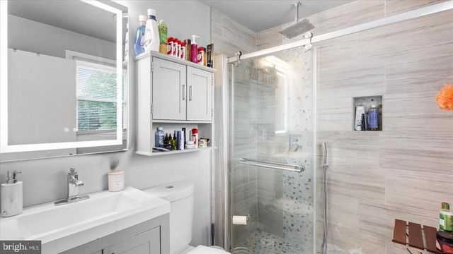 6700 YATARUBA DR, Baltimore, MD 21207
