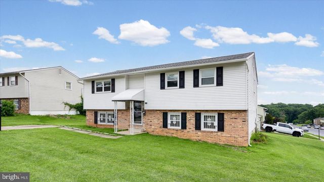 6700 YATARUBA DR, Baltimore, MD 21207