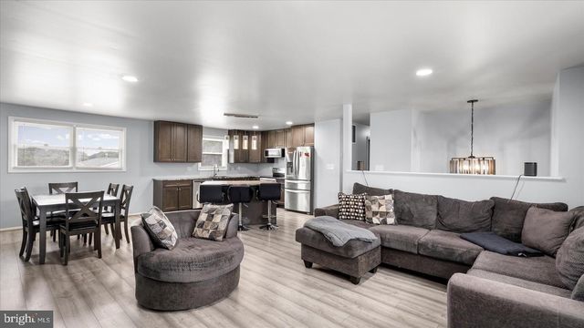 6700 YATARUBA DR, Baltimore, MD 21207