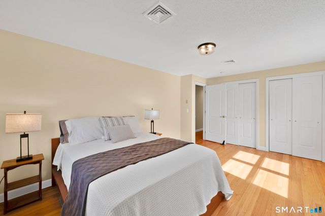 3 Standish Road, Ellington, CT 06029