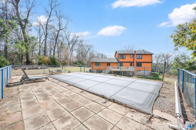 3 Standish Road, Ellington, CT 06029