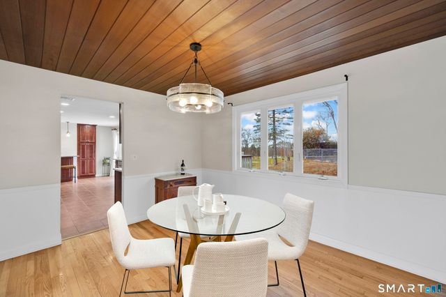 3 Standish Road, Ellington, CT 06029