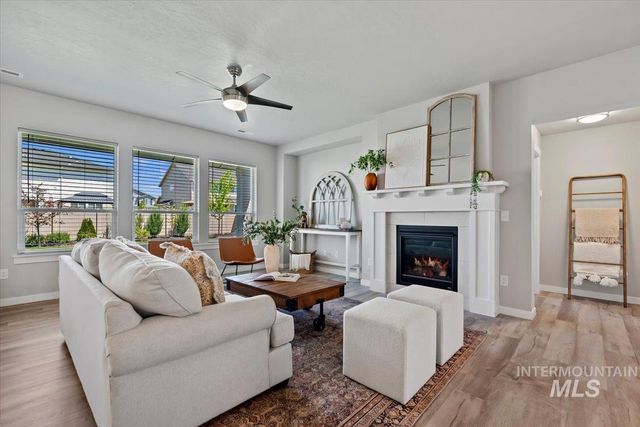 17421 N Santimon Way, Nampa, ID 83687