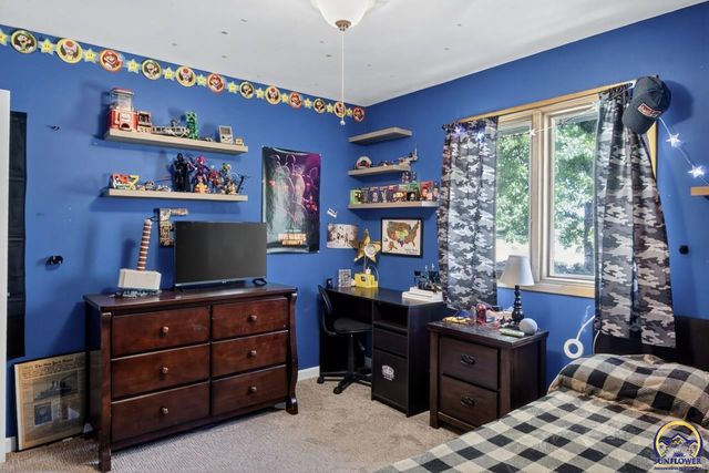 4535 SE Pawnee DR, Berryton, KS 66409
