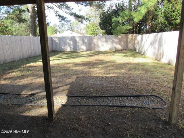 111 Village Circle, Jacksonville, NC 28546