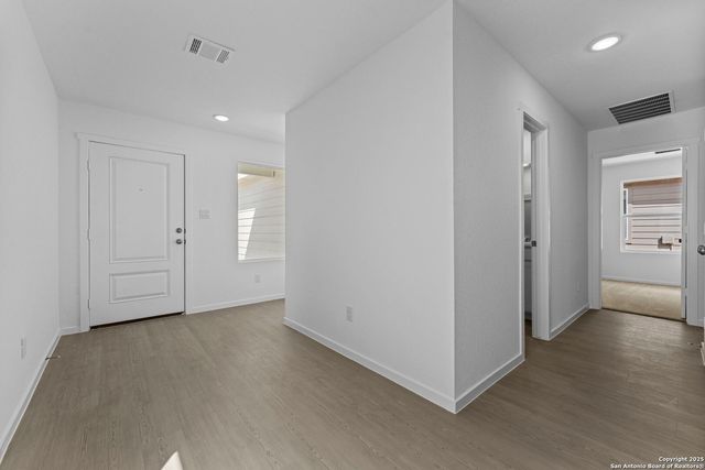 3777 Swift Fox Rd, New Braunfels, TX 78130