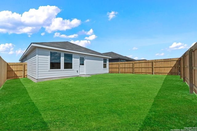 3777 Swift Fox Rd, New Braunfels, TX 78130