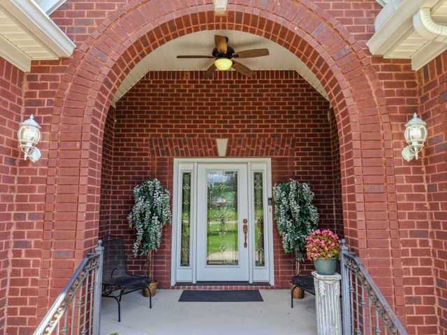 7556 Bethel Rd, Goodlettsville, TN 37072