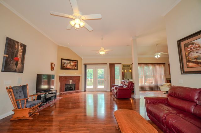 7556 Bethel Rd, Goodlettsville, TN 37072