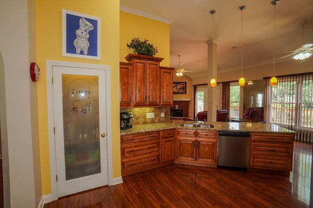 7556 Bethel Rd, Goodlettsville, TN 37072