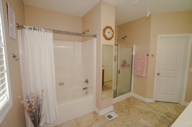 7556 Bethel Rd, Goodlettsville, TN 37072