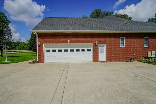 7556 Bethel Rd, Goodlettsville, TN 37072
