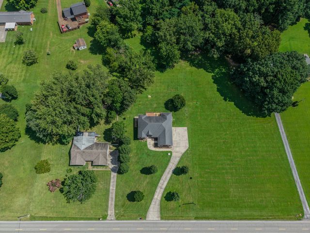 7556 Bethel Rd, Goodlettsville, TN 37072